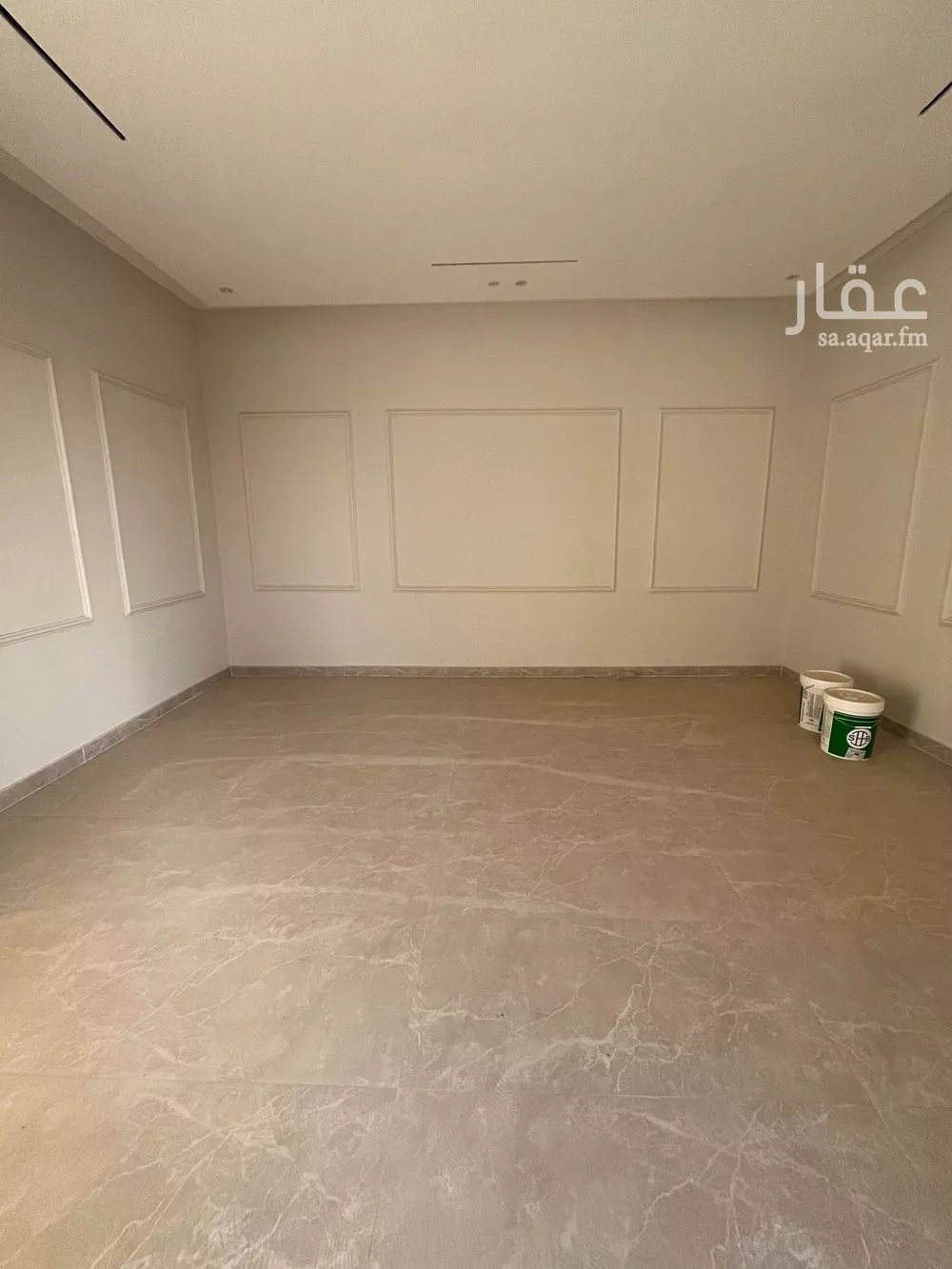 6 bedroom villa in Al Janadriyah 5
