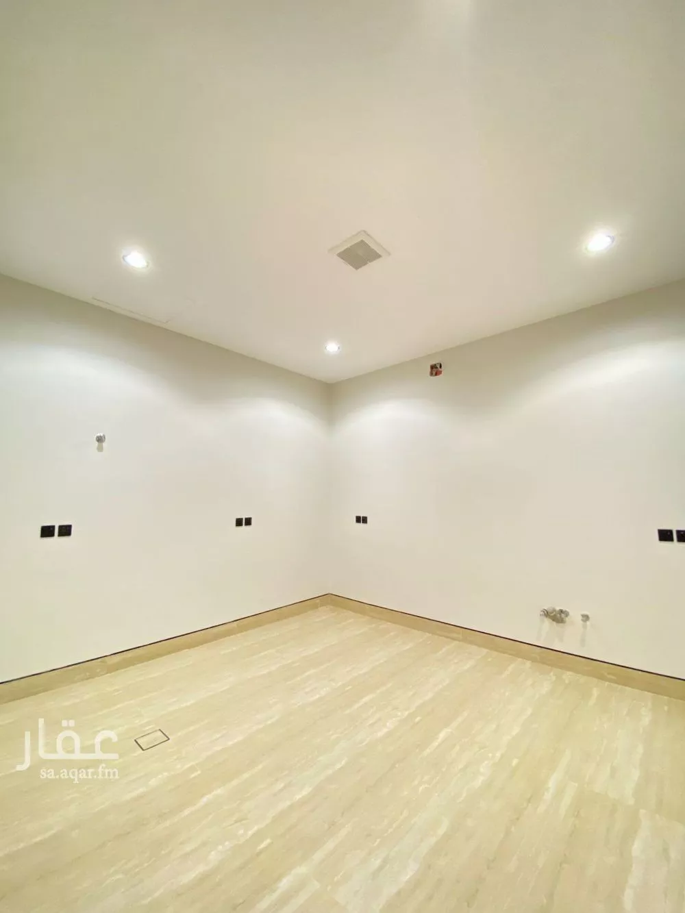 فيلا 5 غرف في المهدية 5