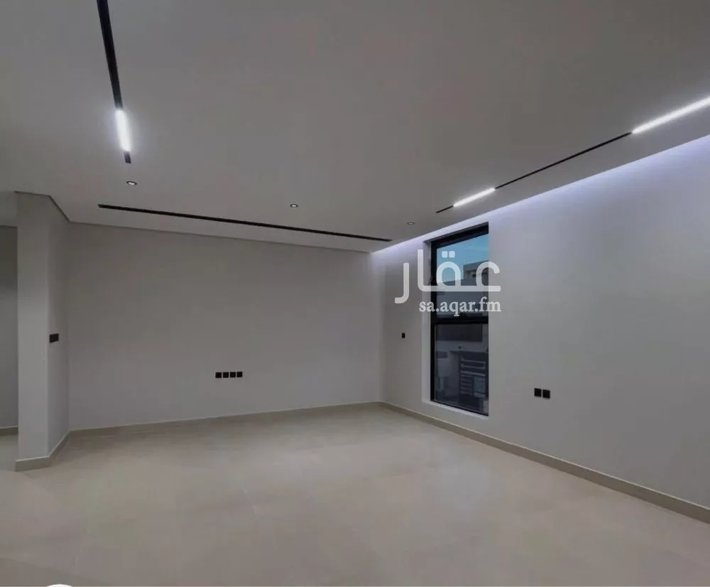 4 bedroom villa in Al Narjis 11