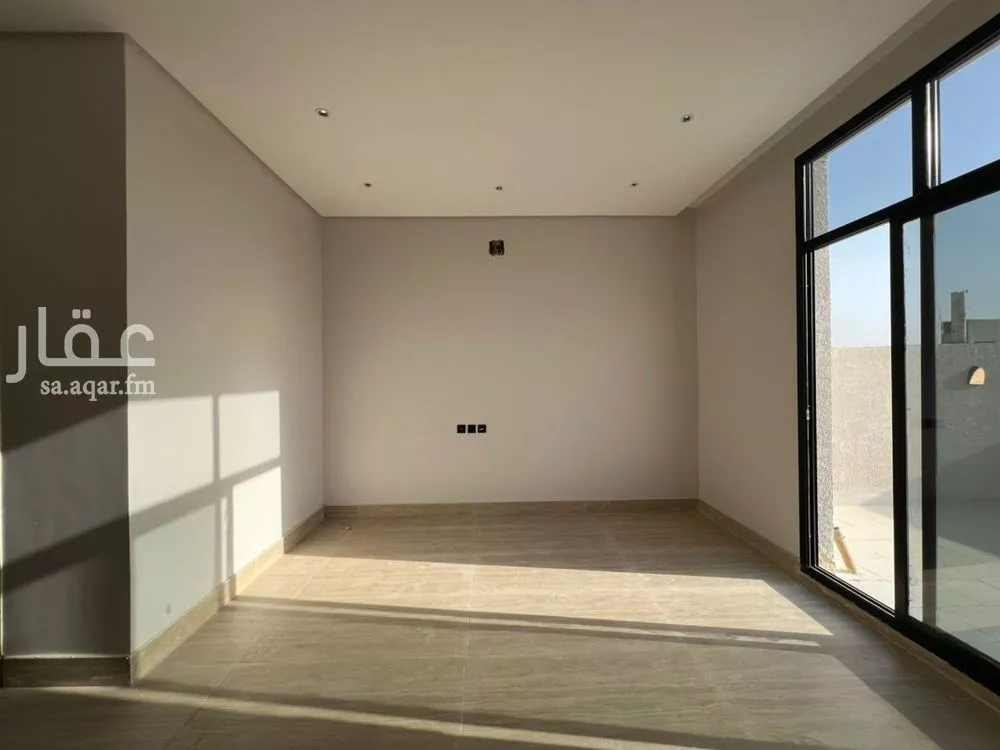 فيلا 5 غرف في طويق 17