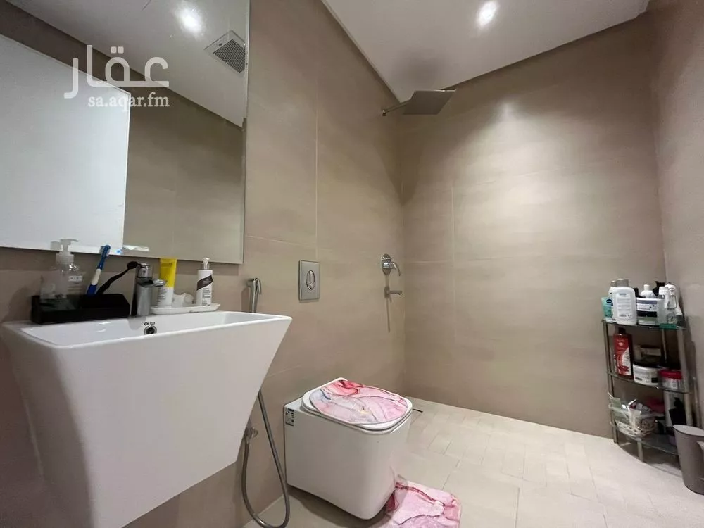3 bedroom apartment in Irqah 7