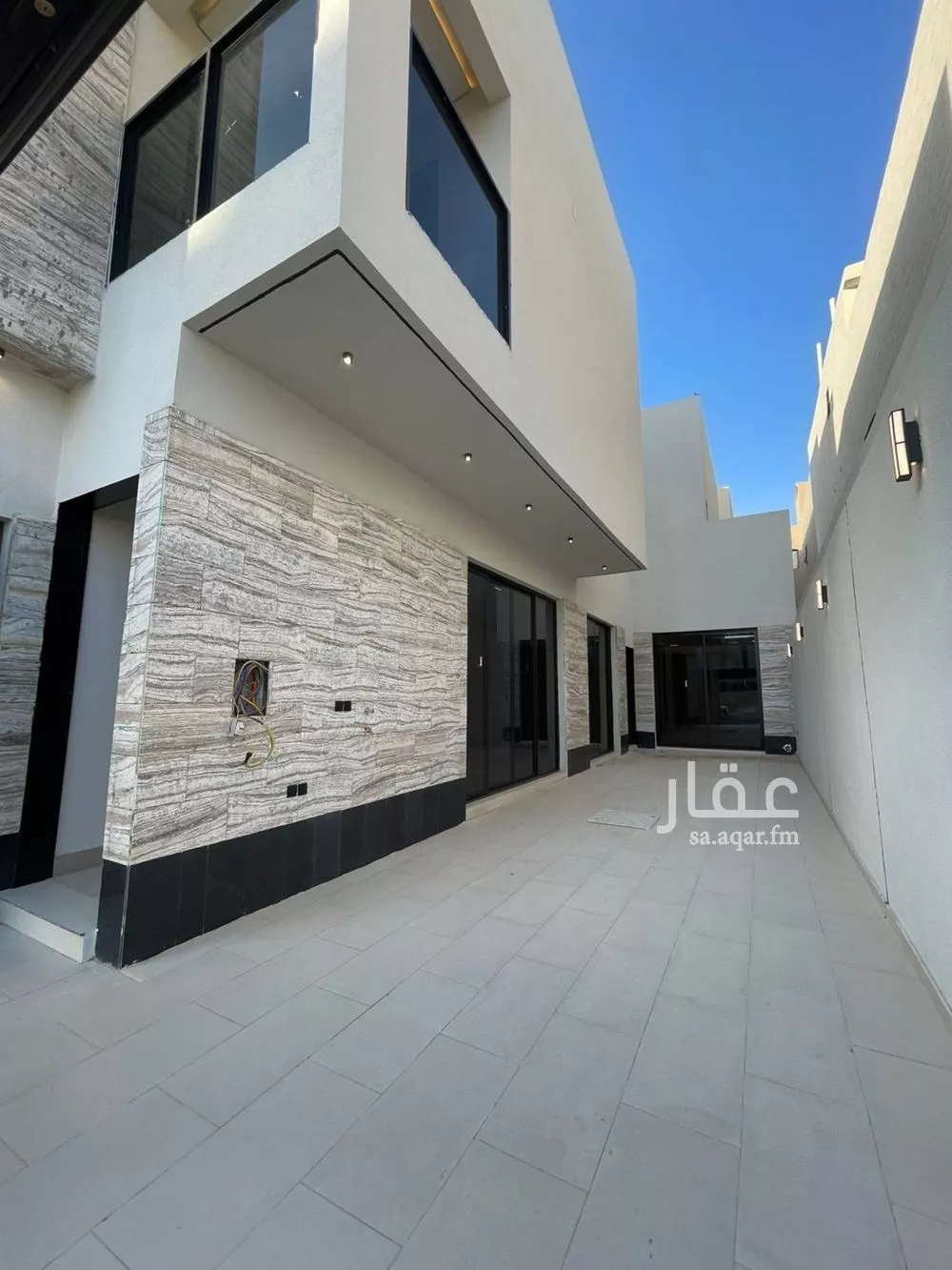 6 bedroom villa in Al Mahdiyyah 2