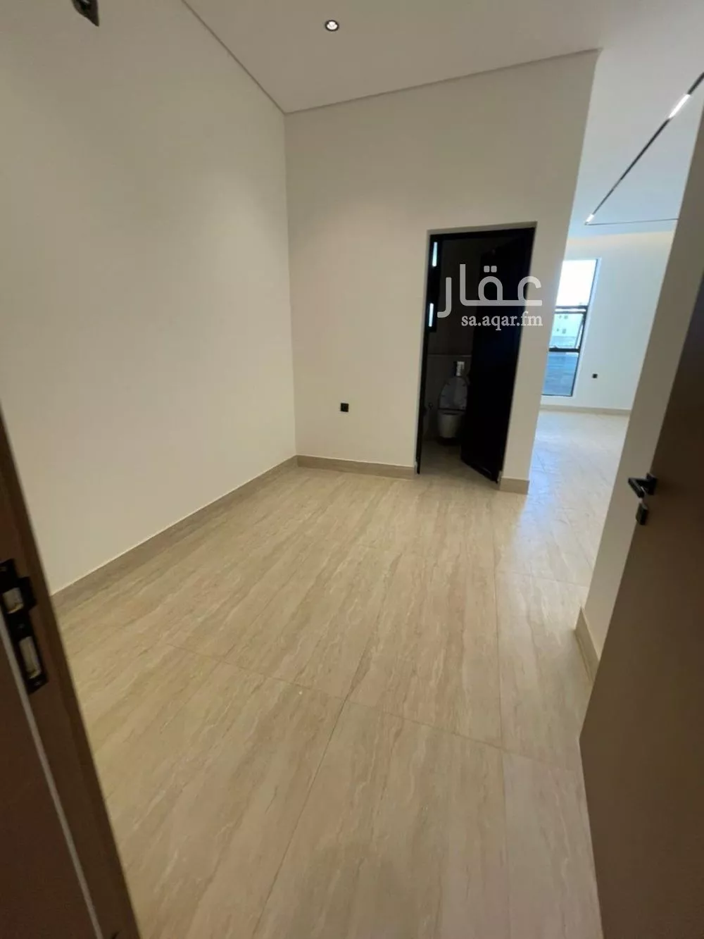 6 bedroom villa in Al Mahdiyyah 16