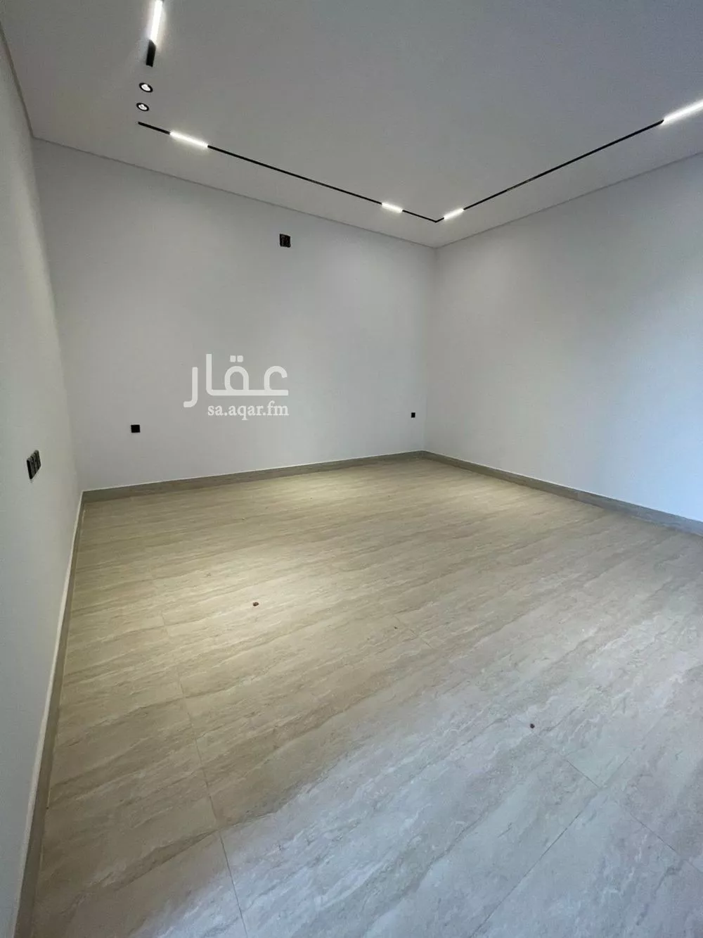 6 bedroom villa in Al Mahdiyyah 4