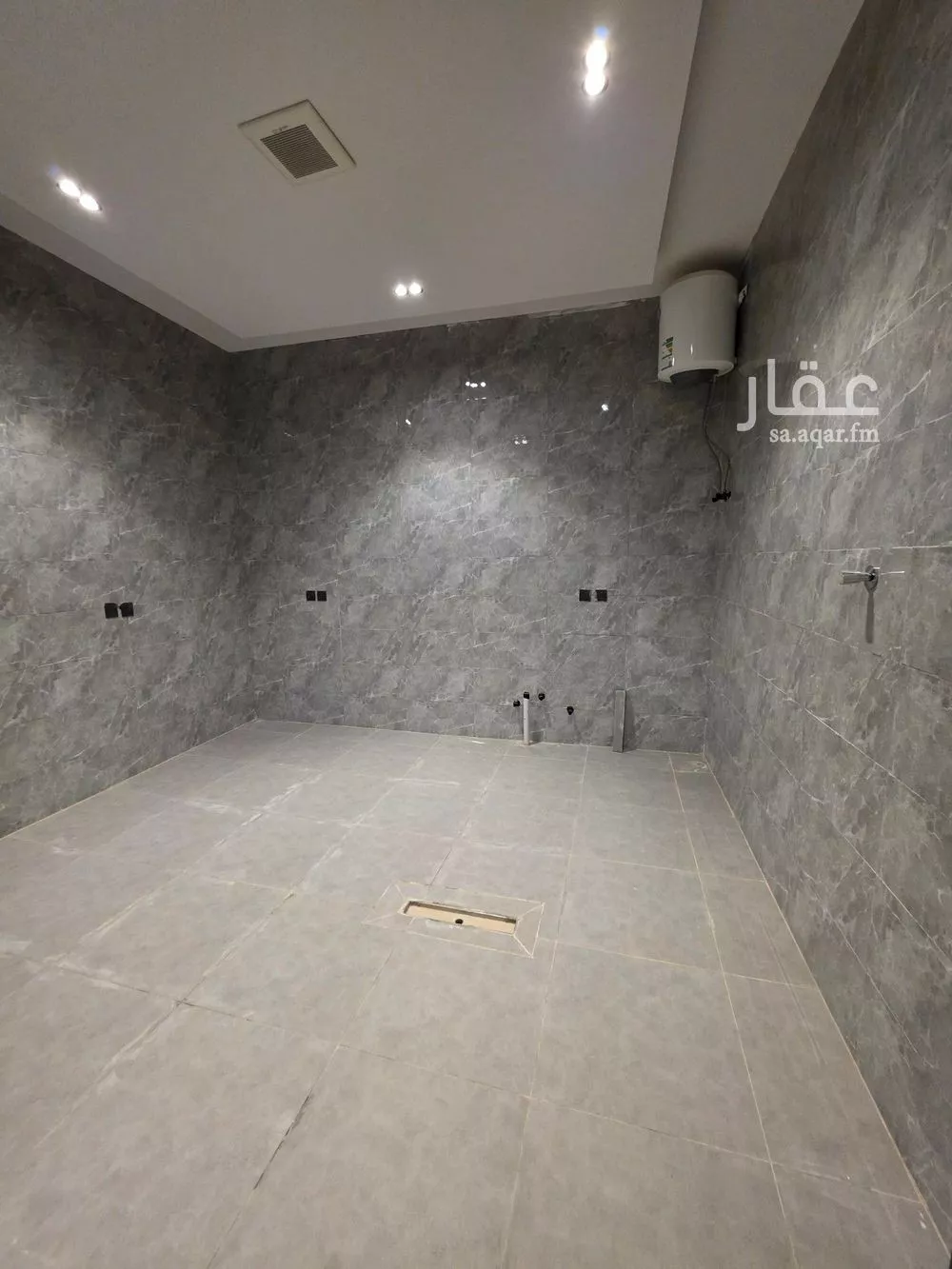 6 bedroom villa in Badr 7