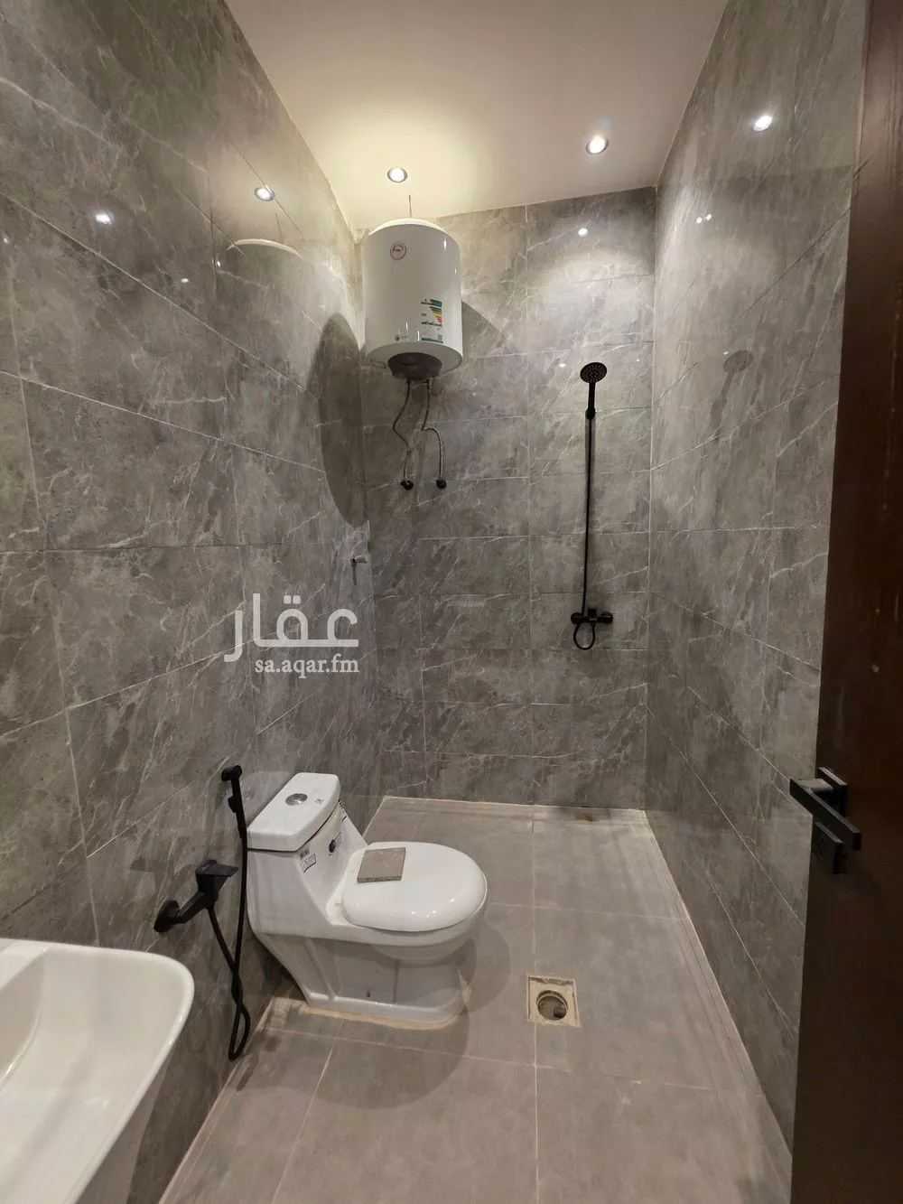 6 bedroom villa in Badr 12