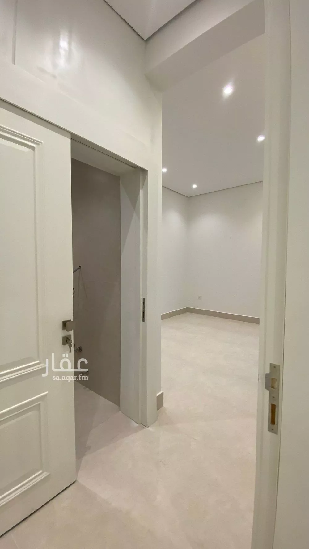 5 bedroom villa in Al Mahdiyyah 9