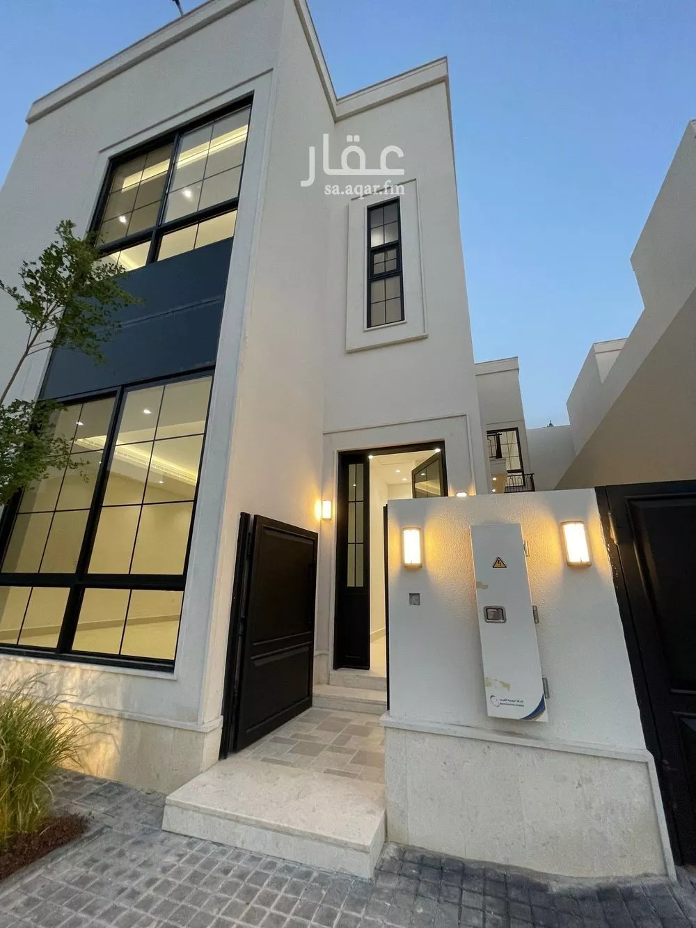 6 bedroom villa in Al Mahdiyyah 3