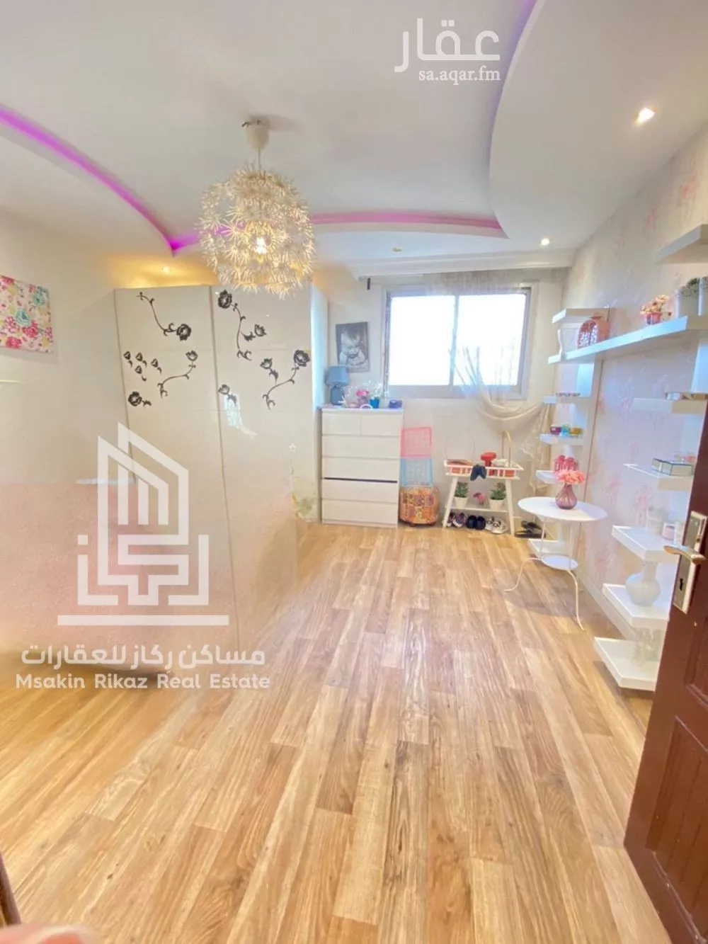 5 bedroom villa in Al Aziziyah 15
