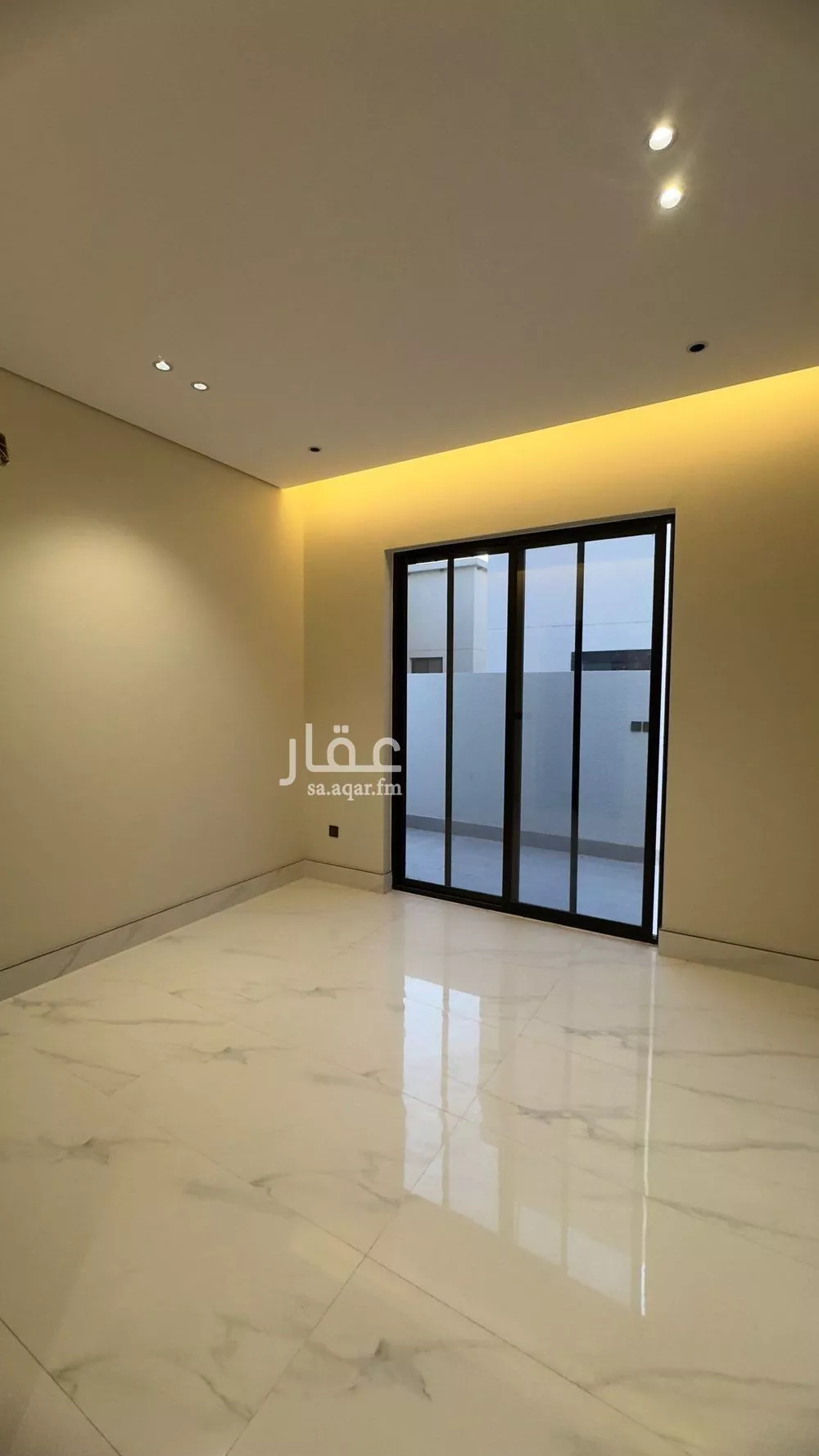6 bedroom villa in Al Mahdiyyah 6
