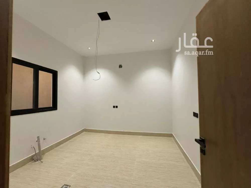 فيلا 7 غرف في طويق 13