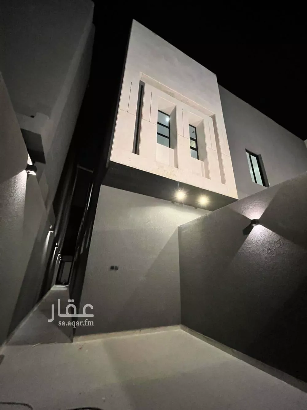 فيلا 5 غرف في طويق 8