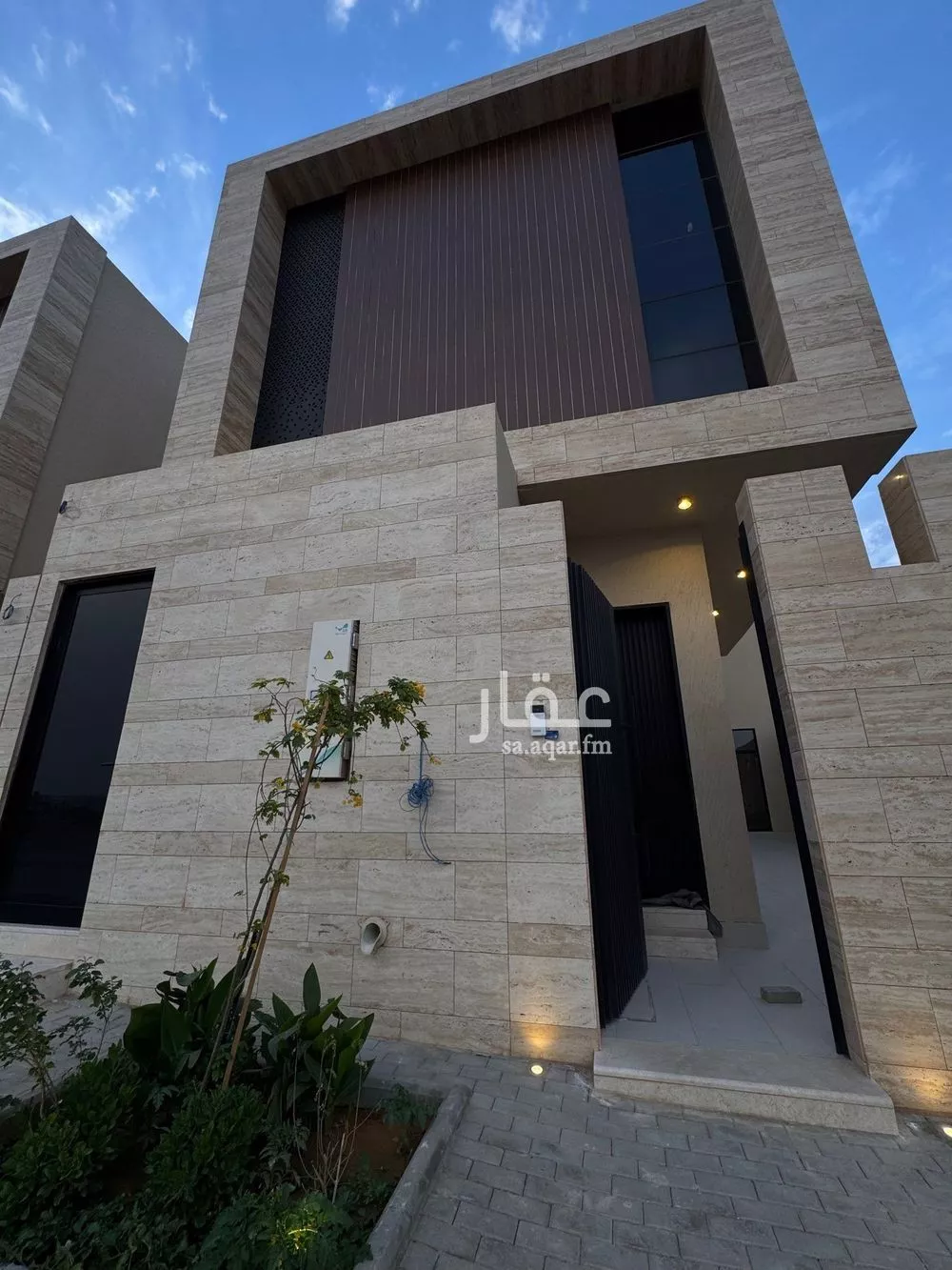 6 bedroom villa in Al Mahdiyyah 3