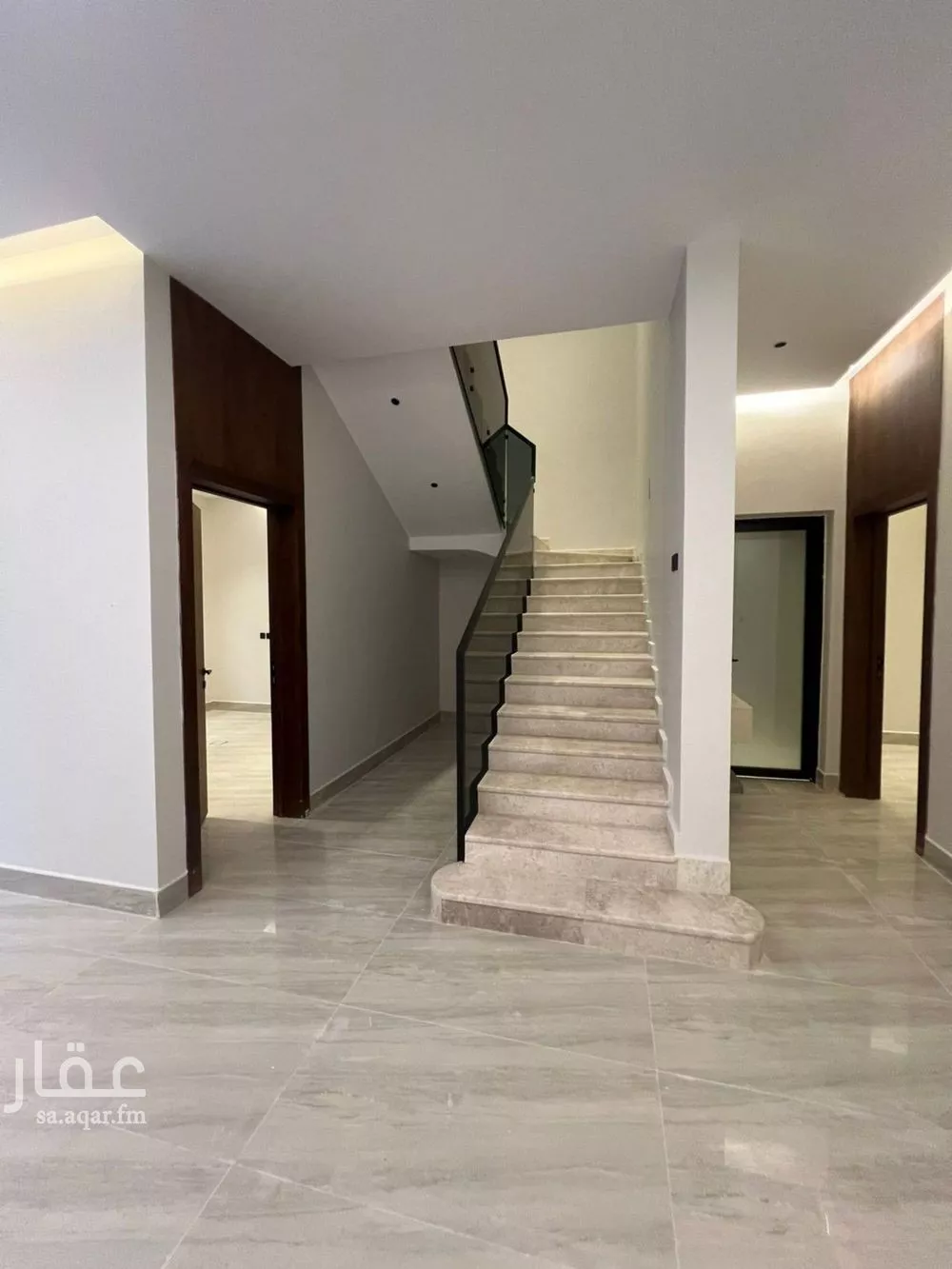 فيلا 4 غرف في ديراب 2