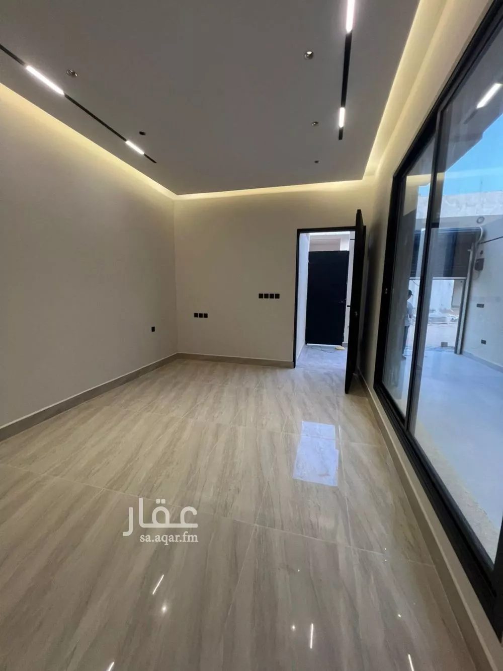 فيلا 4 غرف في ديراب 3