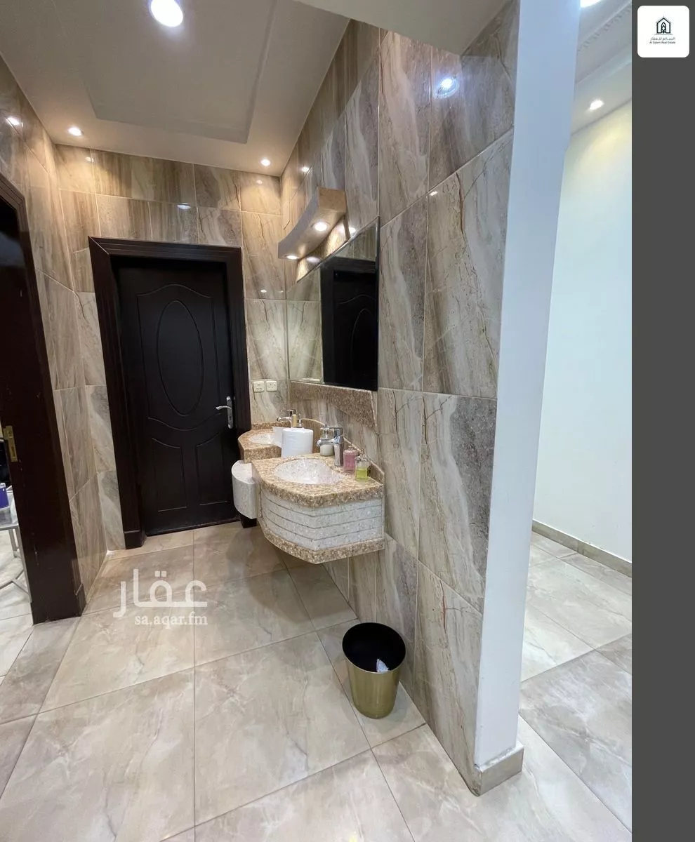 فيلا 24 غرف في ظهرة لبن 6