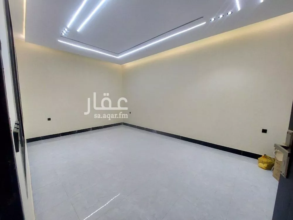 7 bedroom villa in Tuwaiq 11