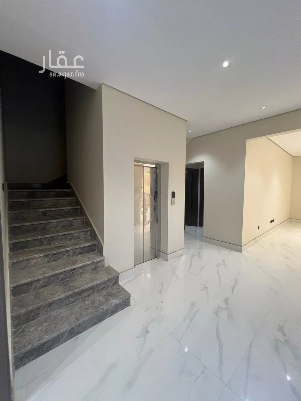 6 bedroom villa in Al Mahdiyyah 11