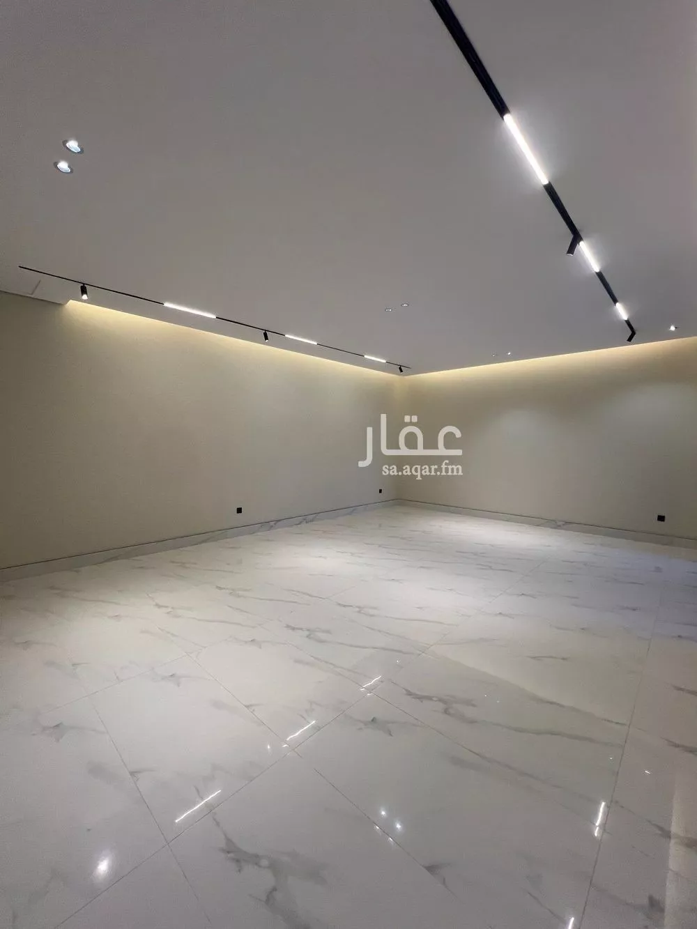 6 bedroom villa in Al Mahdiyyah 12