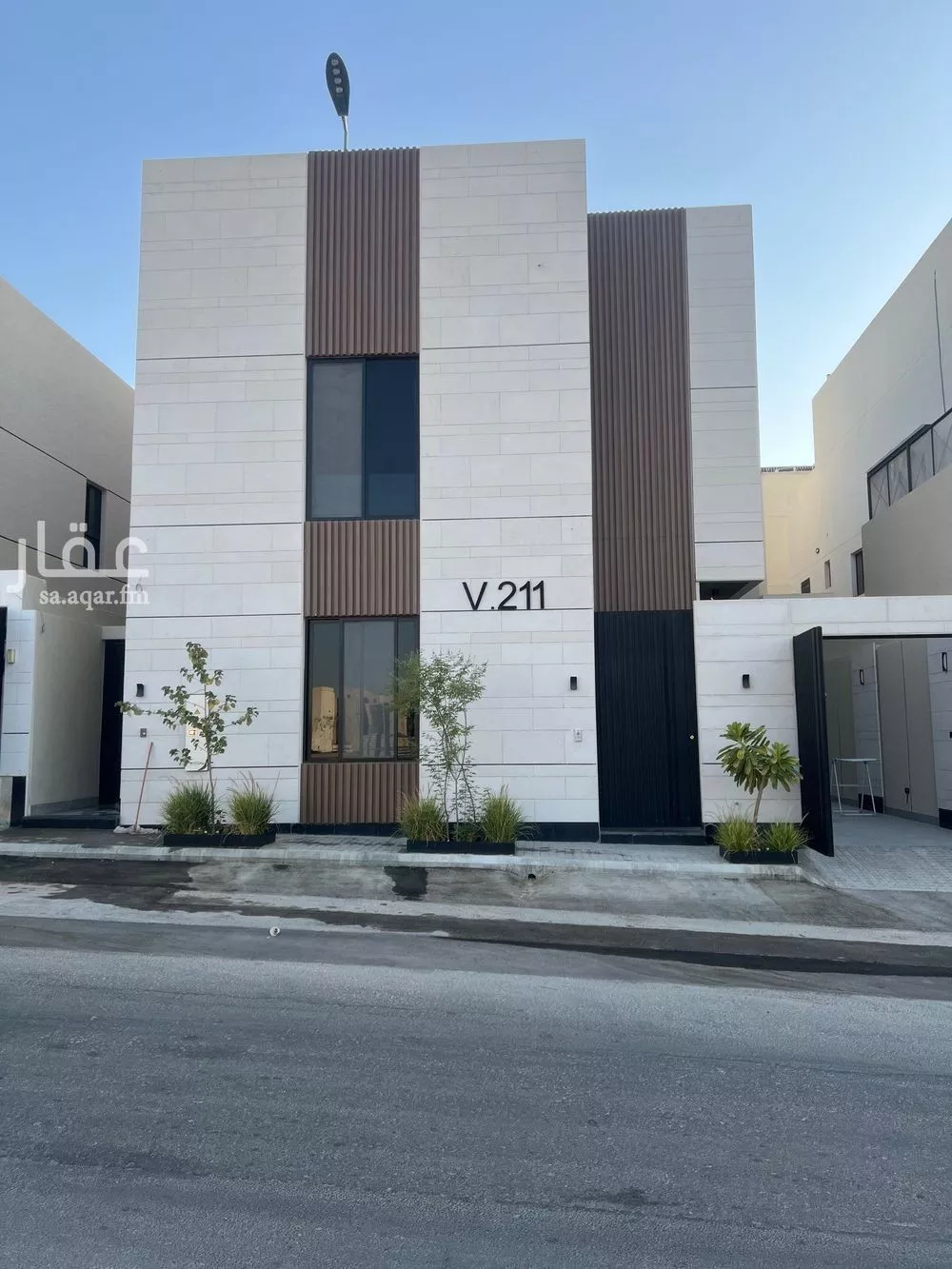 6 bedroom villa in Al Mahdiyyah 8