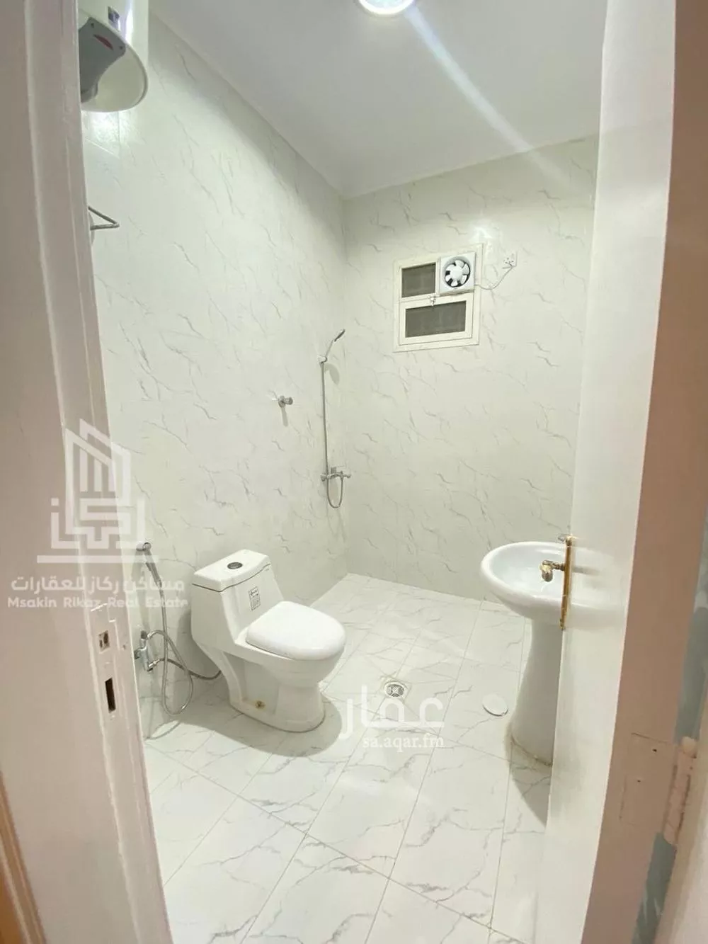 11 bedroom villa in Al Fayha 13