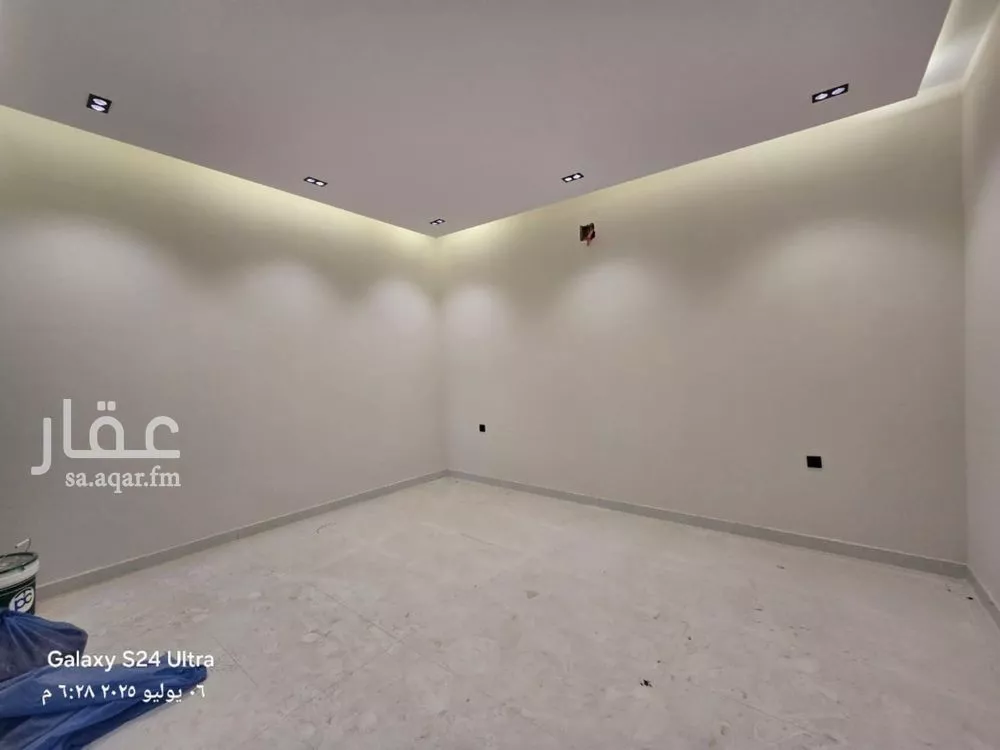 فيلا 7 غرف في طويق 15