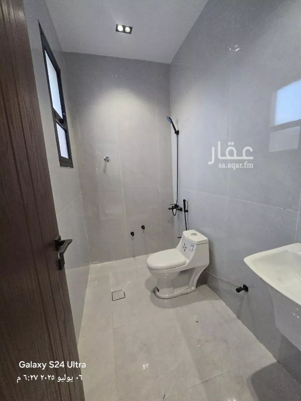 فيلا 7 غرف في طويق 19
