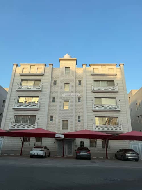 6 bedroom apartment in Al Hamra, Eastern Province 7