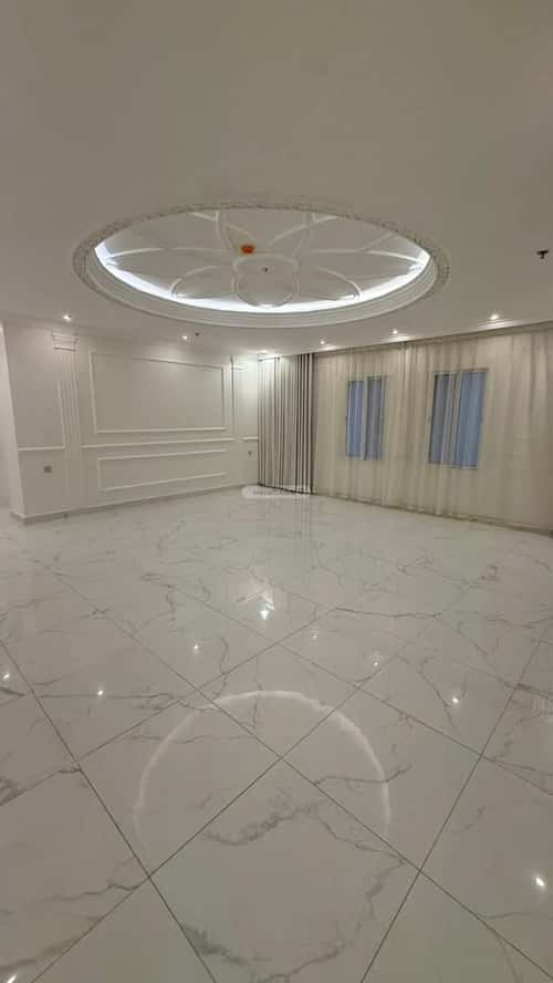 6 bedroom apartment in Al Hamra, Eastern Province 8