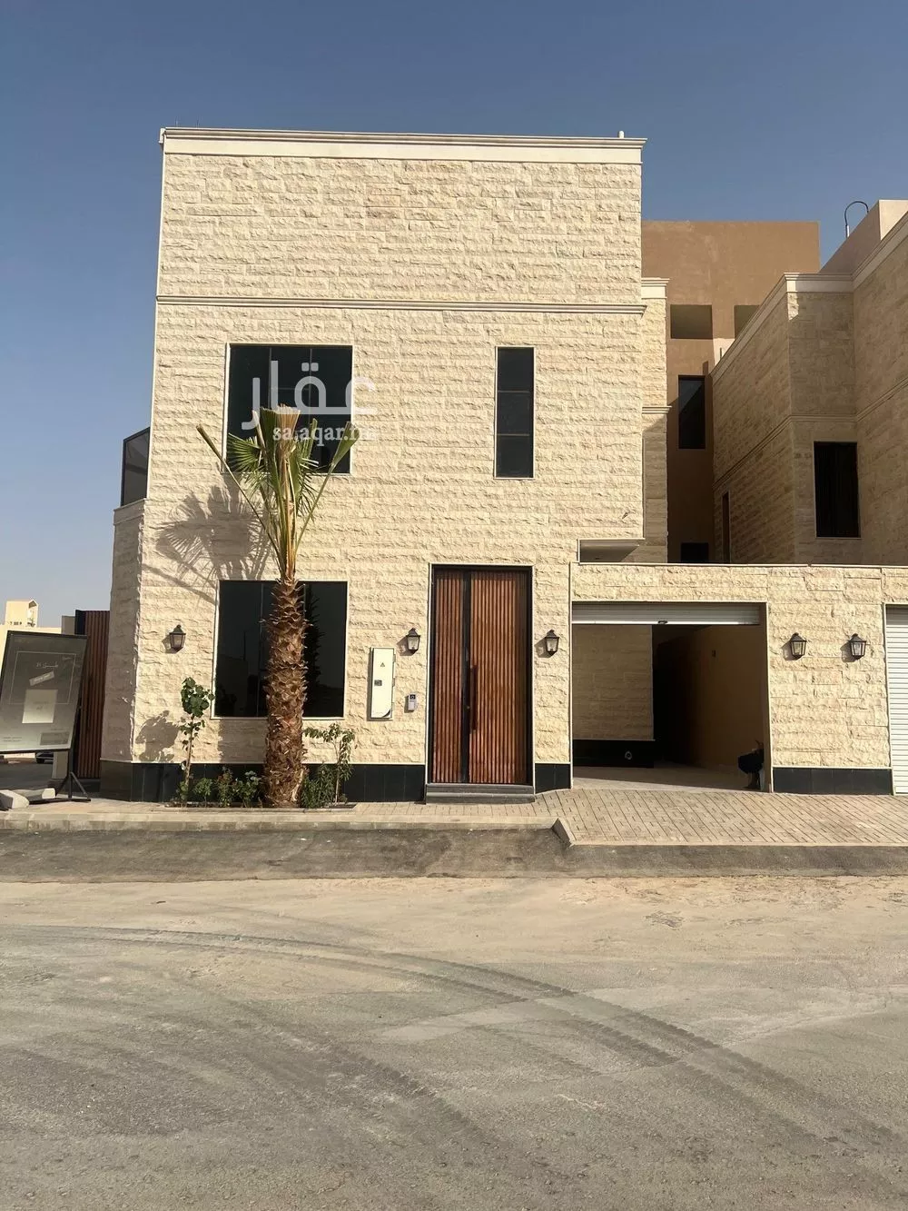 6 bedroom duplex in Al Mahdiyyah 3