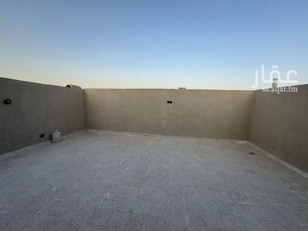 فيلا 7 غرف في طويق 9