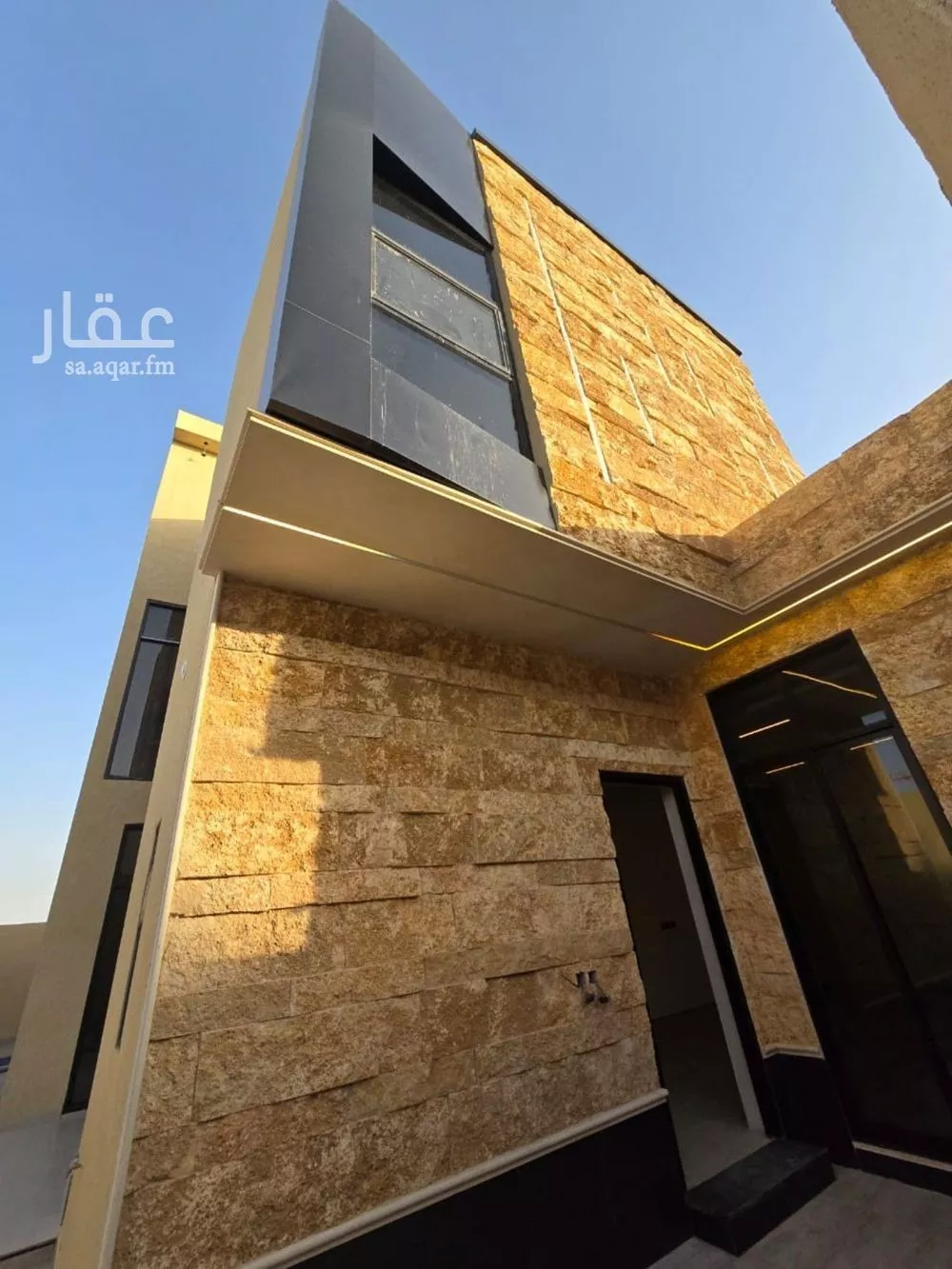 فيلا 5 غرف في النرجس 14