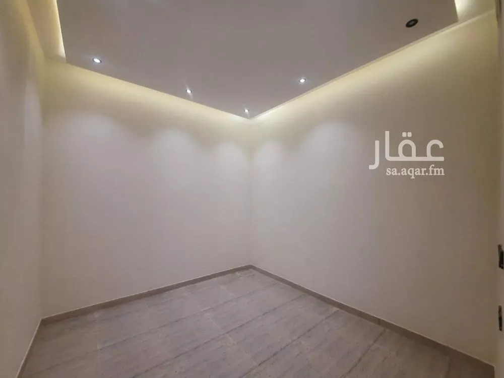 فيلا 7 غرف في طويق 8