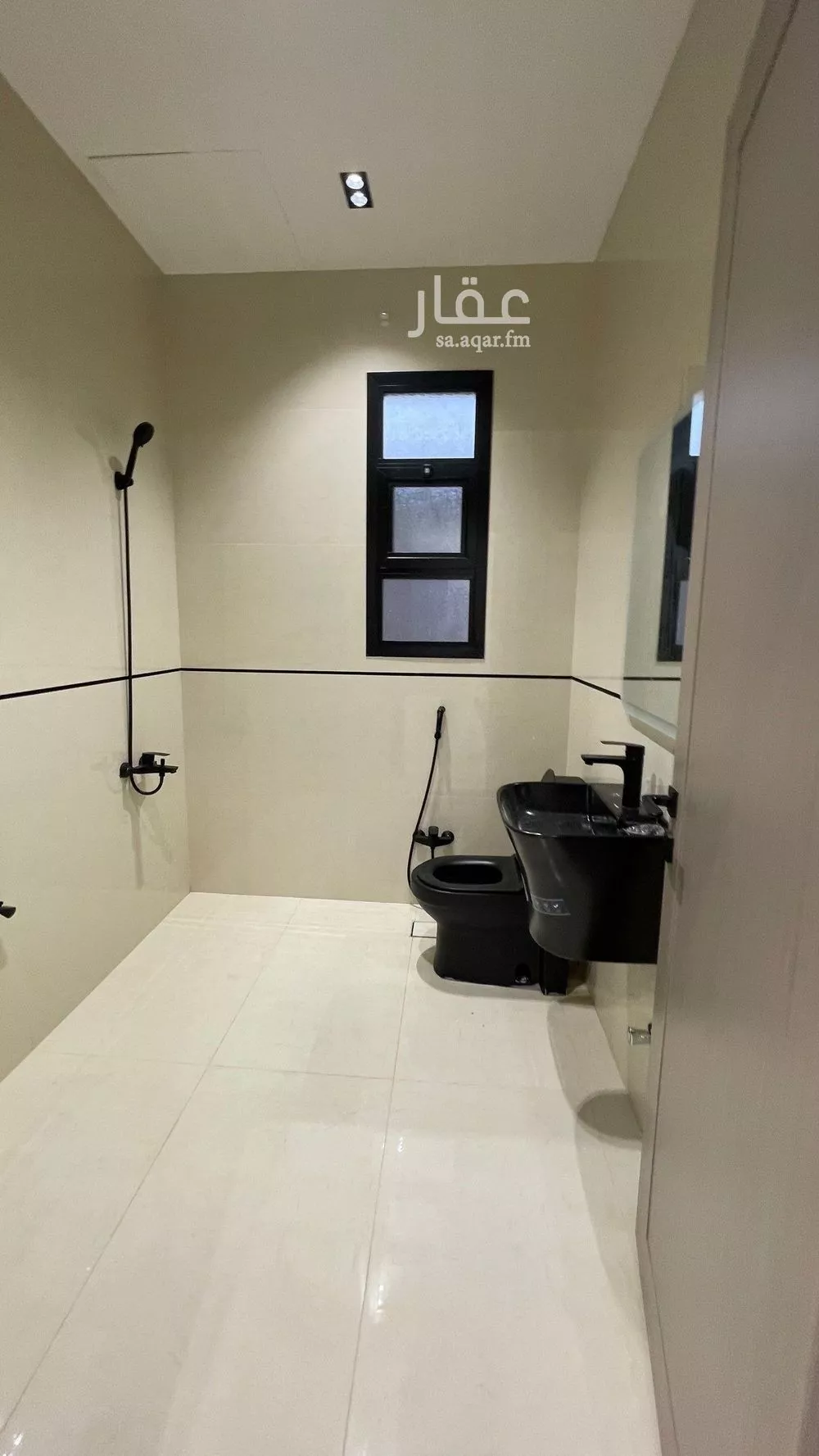 5 bedroom villa in Al Mahdiyyah 18