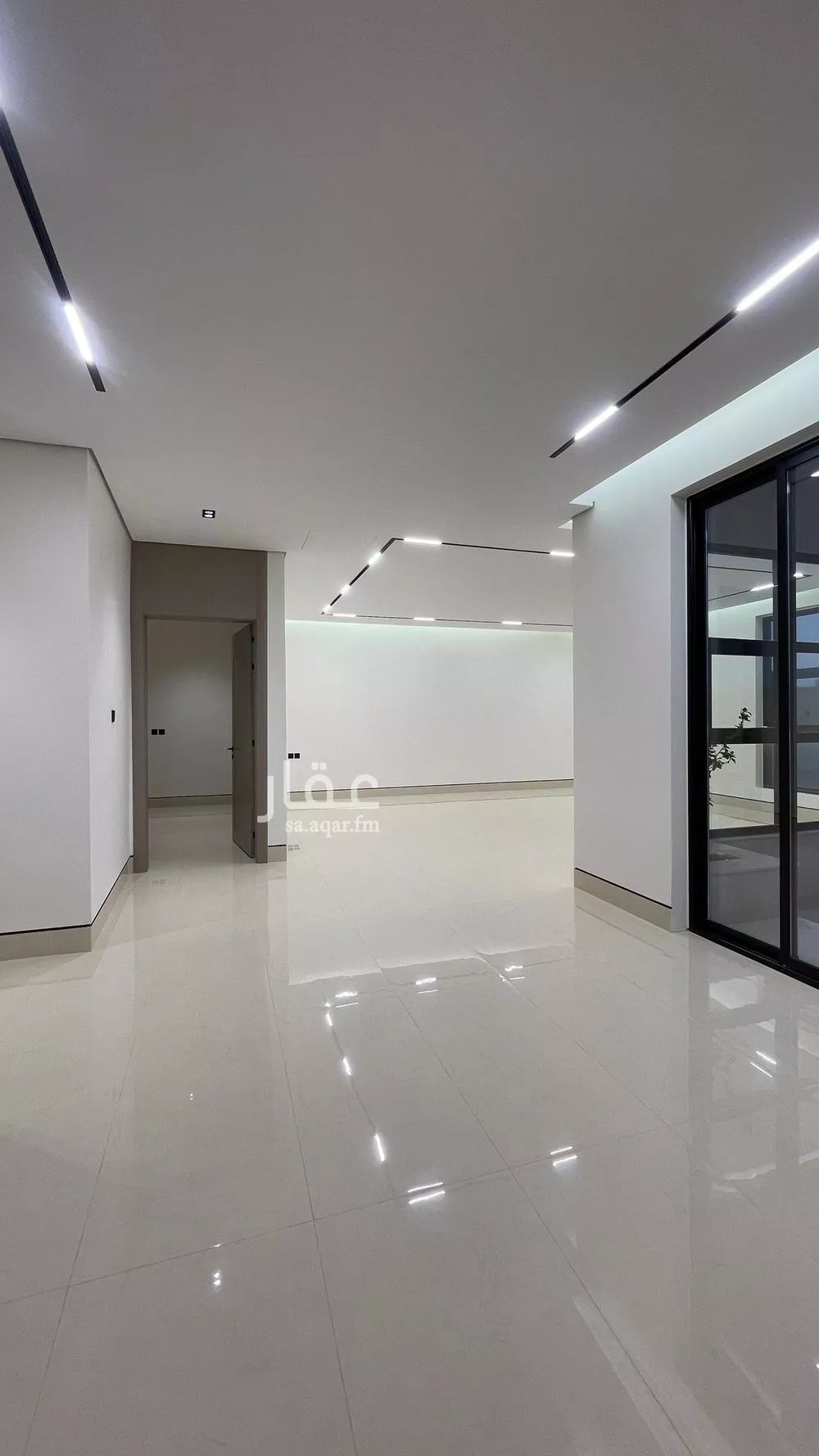 5 bedroom villa in Al Mahdiyyah 6