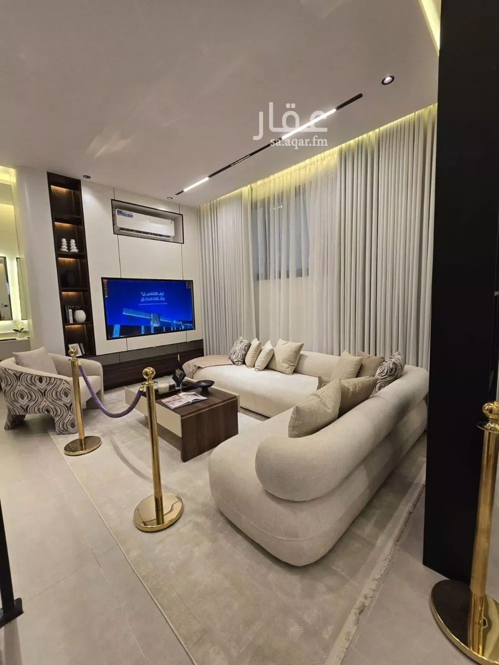 5 bedroom villa in Okaz 12