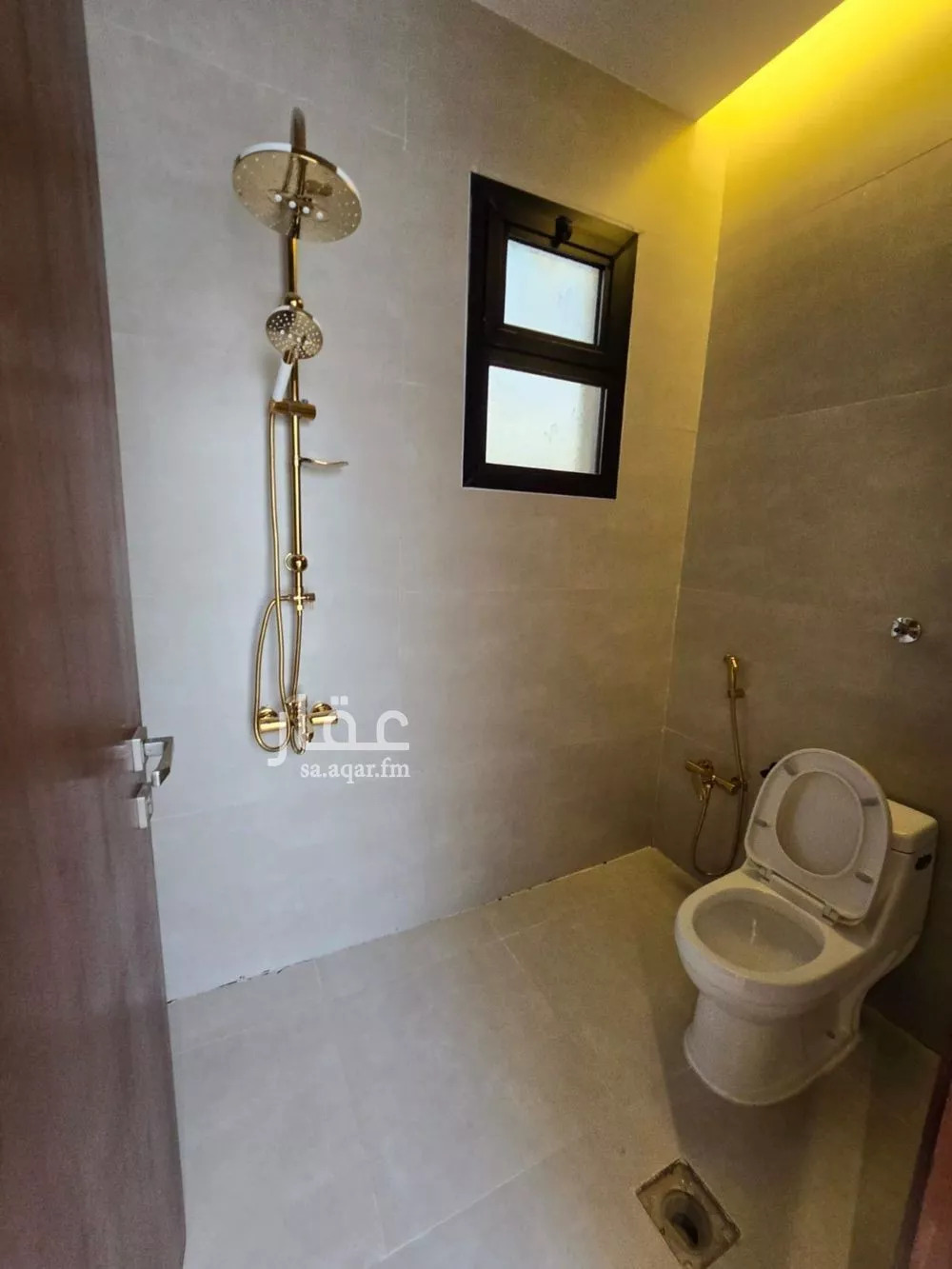 5 bedroom villa in Okaz 20