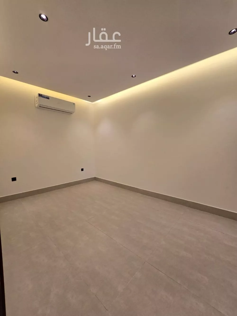 5 bedroom villa in Okaz 4