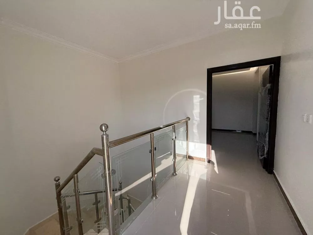 فيلا 6 غرف في طويق 19