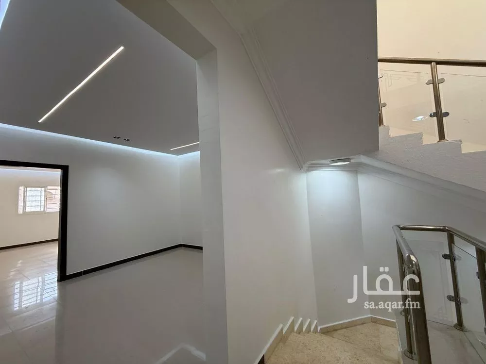 فيلا 6 غرف في طويق 8