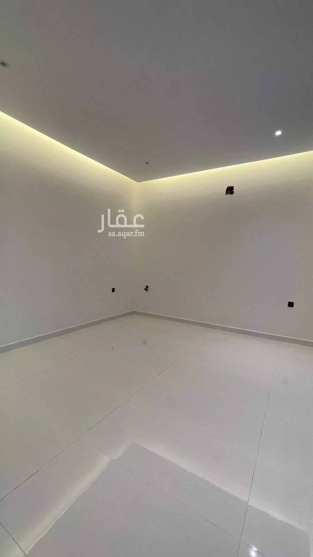 فيلا 6 غرف في المهدية 12