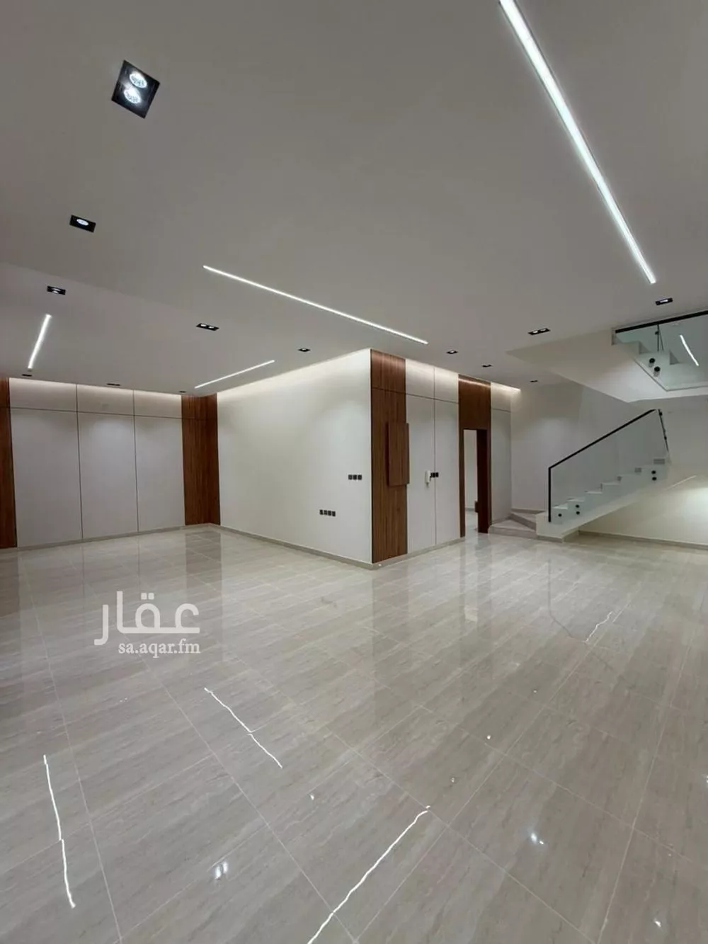 فيلا 5 غرف في الرمال 4