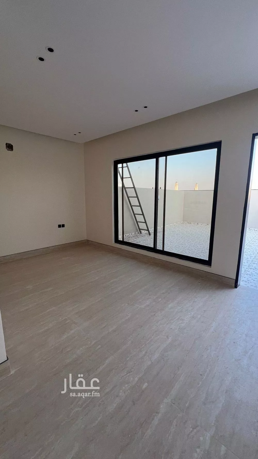 5 bedroom villa in Al Mahdiyyah 6