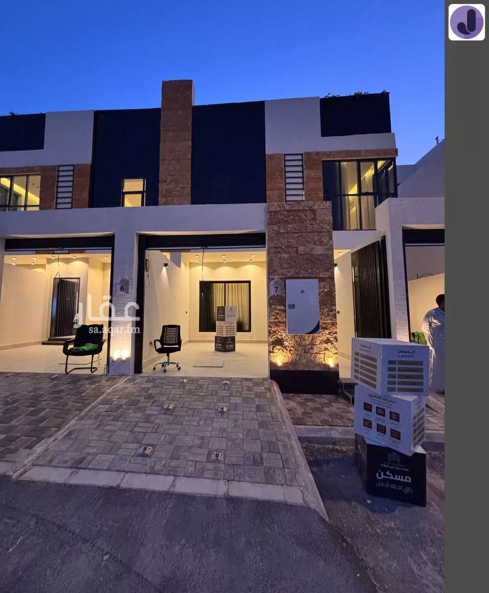 5 bedroom villa in Okaz 2