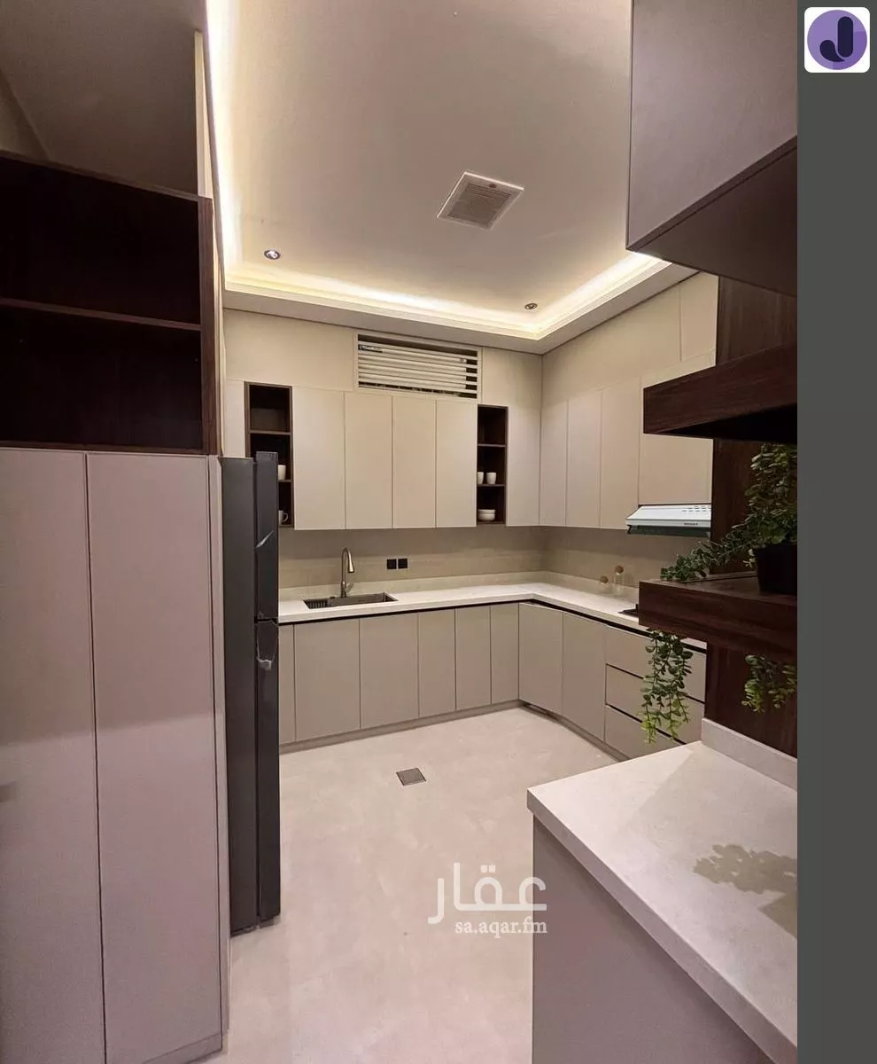 5 bedroom villa in Okaz 6