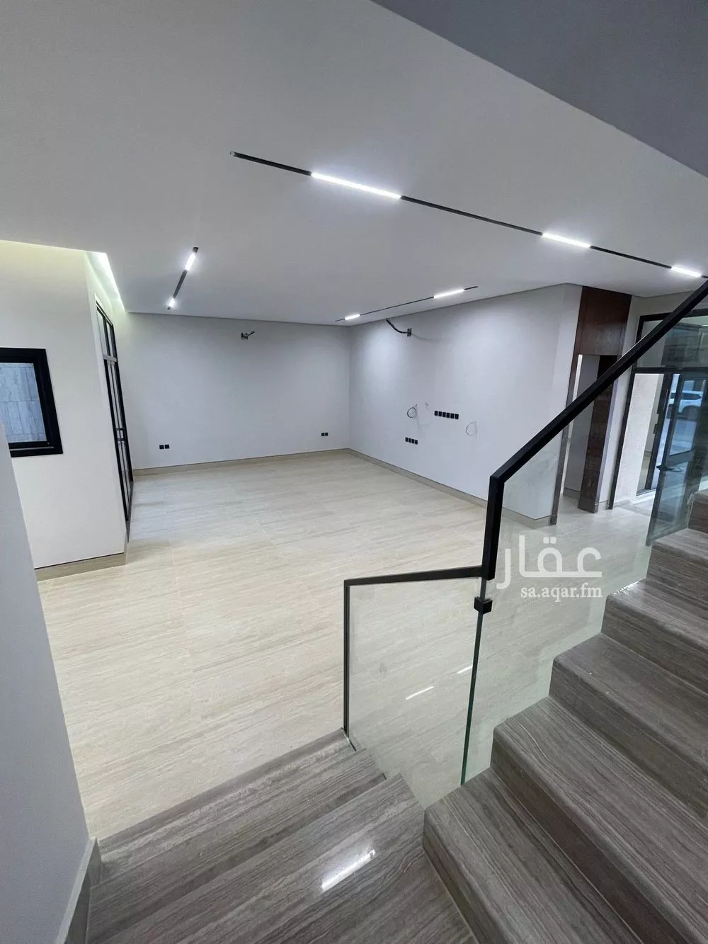 6 bedroom villa in Al Mahdiyyah 9