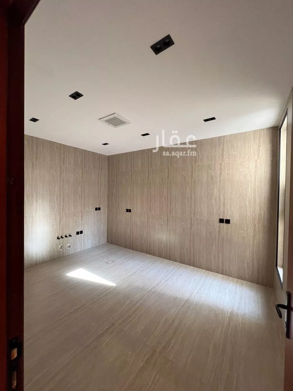 6 bedroom villa in Al Mahdiyyah 11
