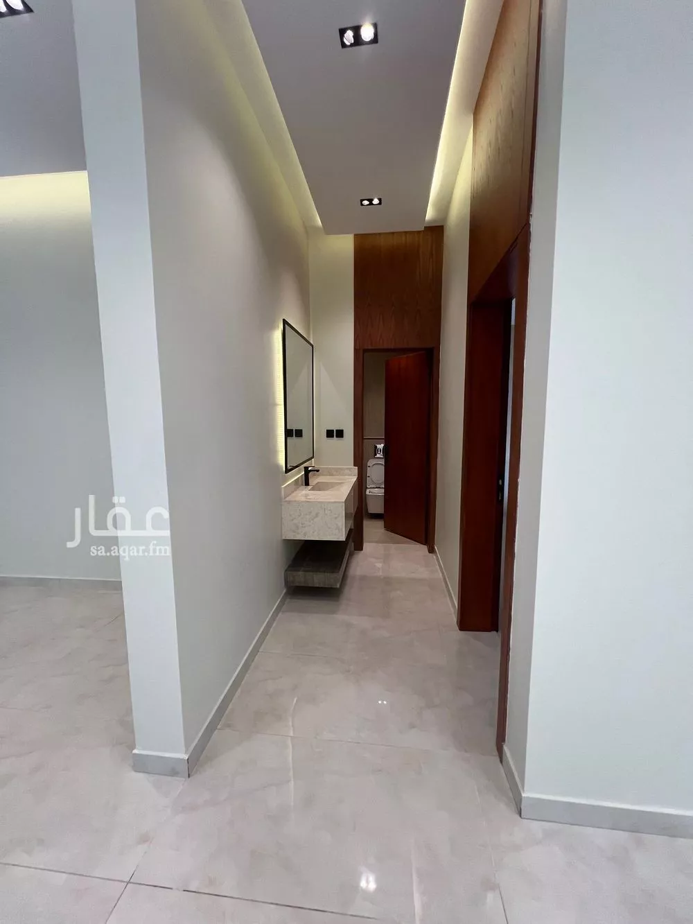 6 bedroom villa in Al Mahdiyyah 13