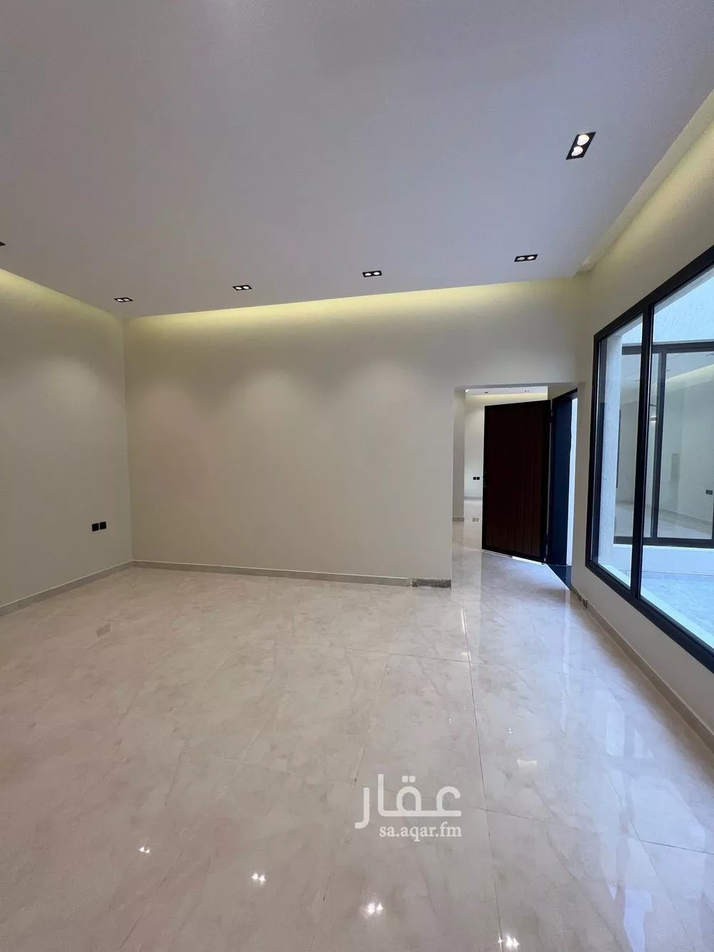 6 bedroom villa in Al Mahdiyyah 9