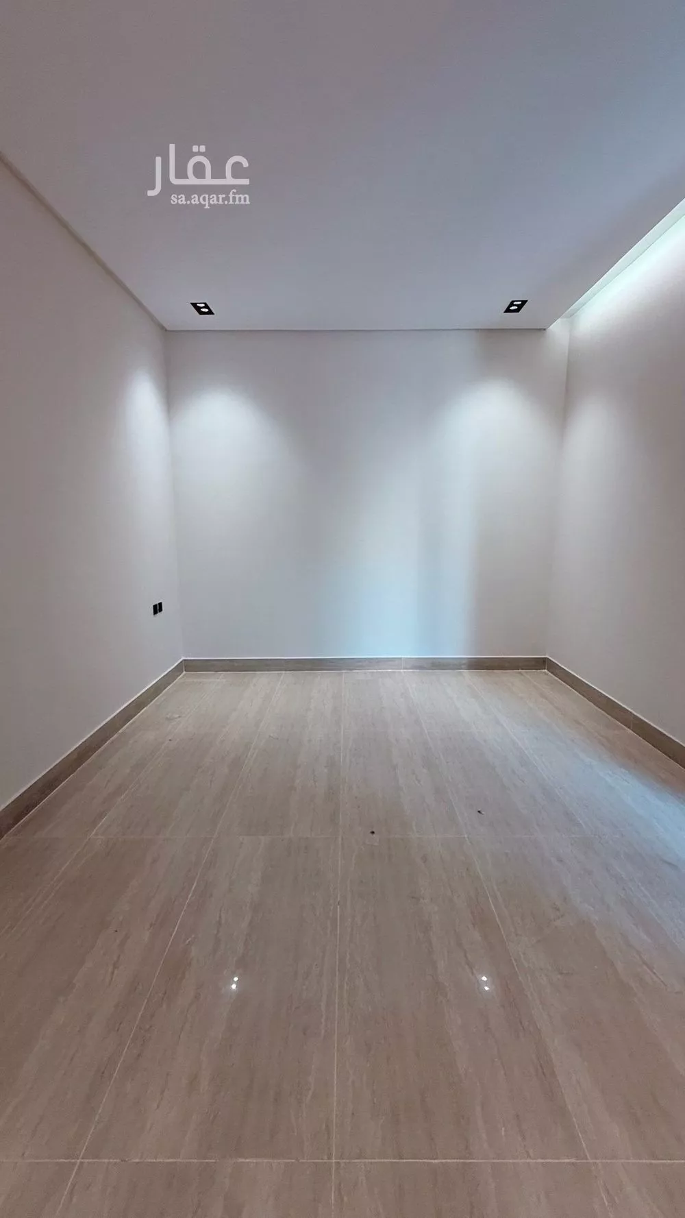 5 bedroom villa in Tuwaiq 11